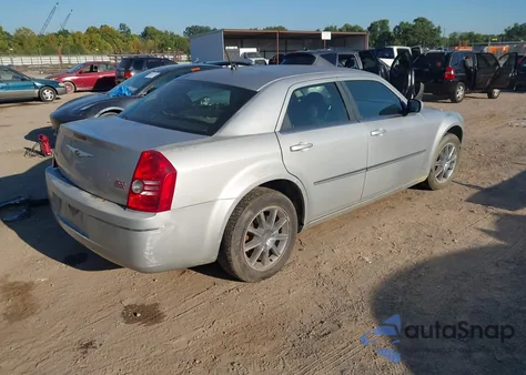 2008 Chrysler 300 Touring from USA, damaged, VIN 2C3KK53G98H148832